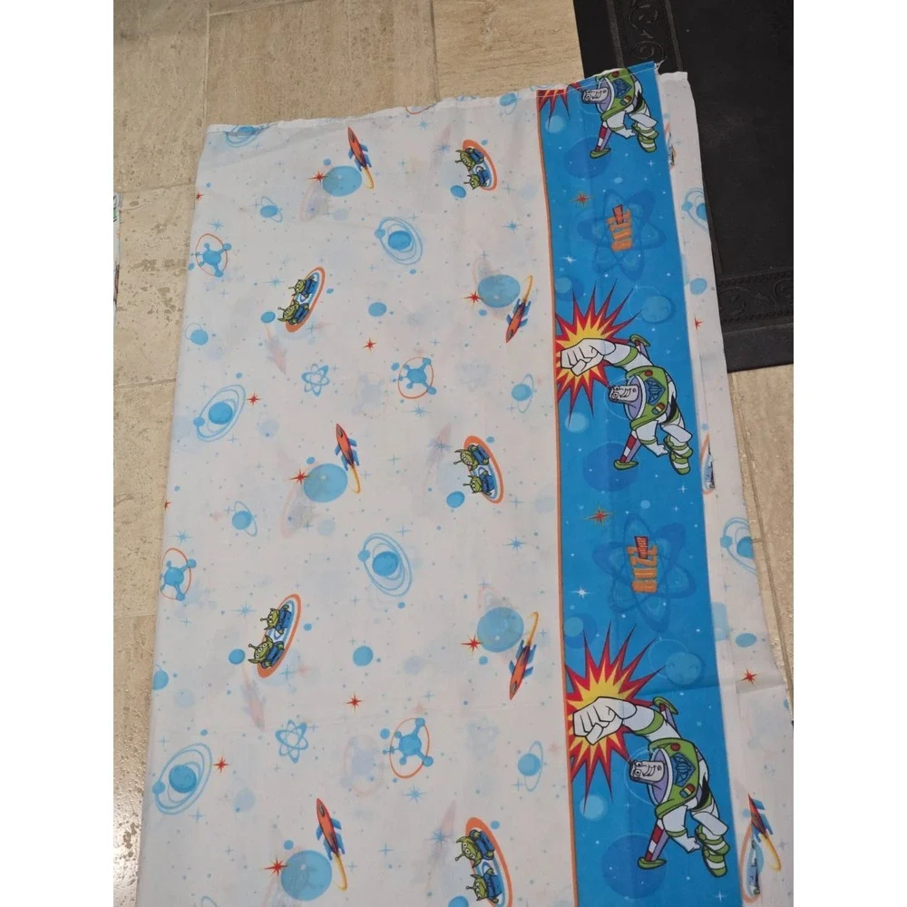 Set of 2 Top Flat Twin Sheets Toy Story‎ Wood Buzz Aliens Fabric Pixar GUC